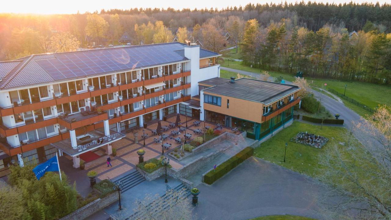 Fletcher Familiehotel De Hunzebergen Exloo Exteriör bild