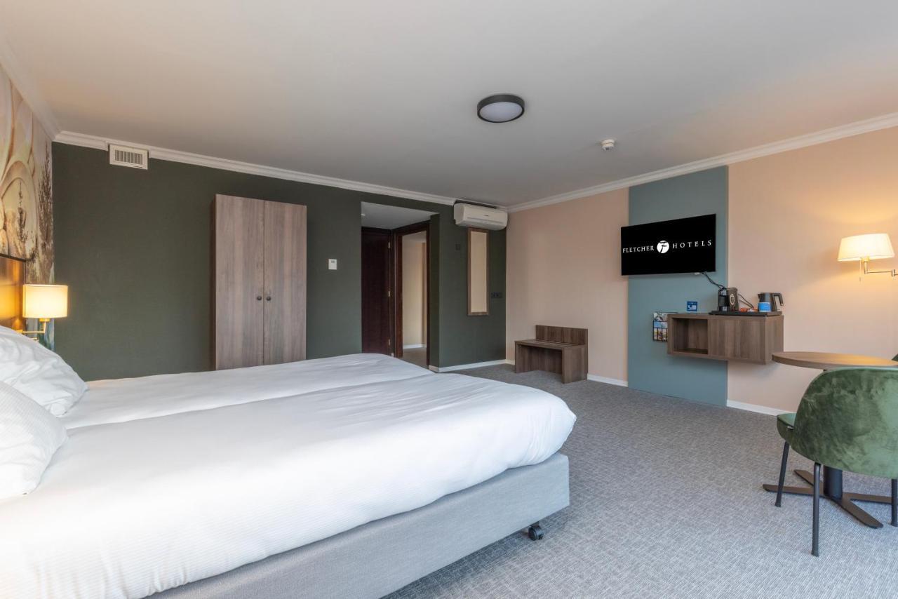 Fletcher Familiehotel De Hunzebergen Exloo Exteriör bild