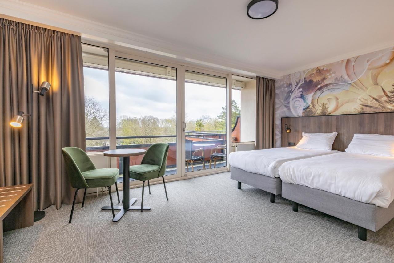 Fletcher Familiehotel De Hunzebergen Exloo Exteriör bild